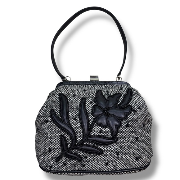 Lulu Guinness Woven Beaded Flower Purse - Picture 1 of 16